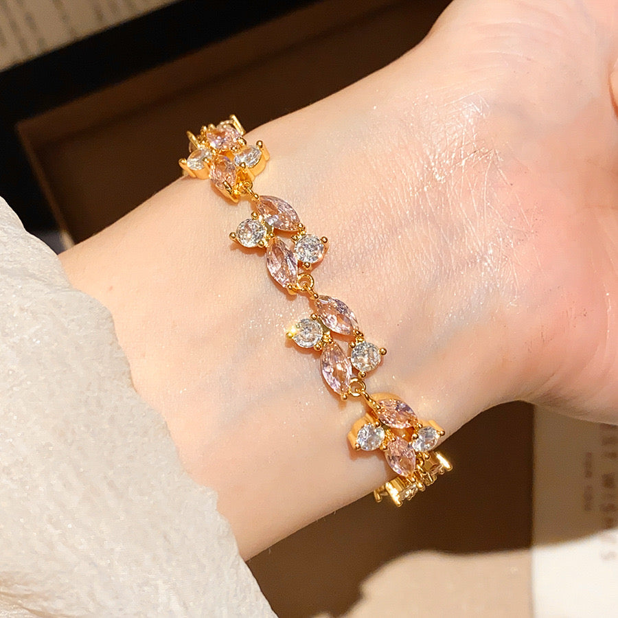 Eden 18K Gold-Plated Zircon Leaf Bracelet – 3 Colours