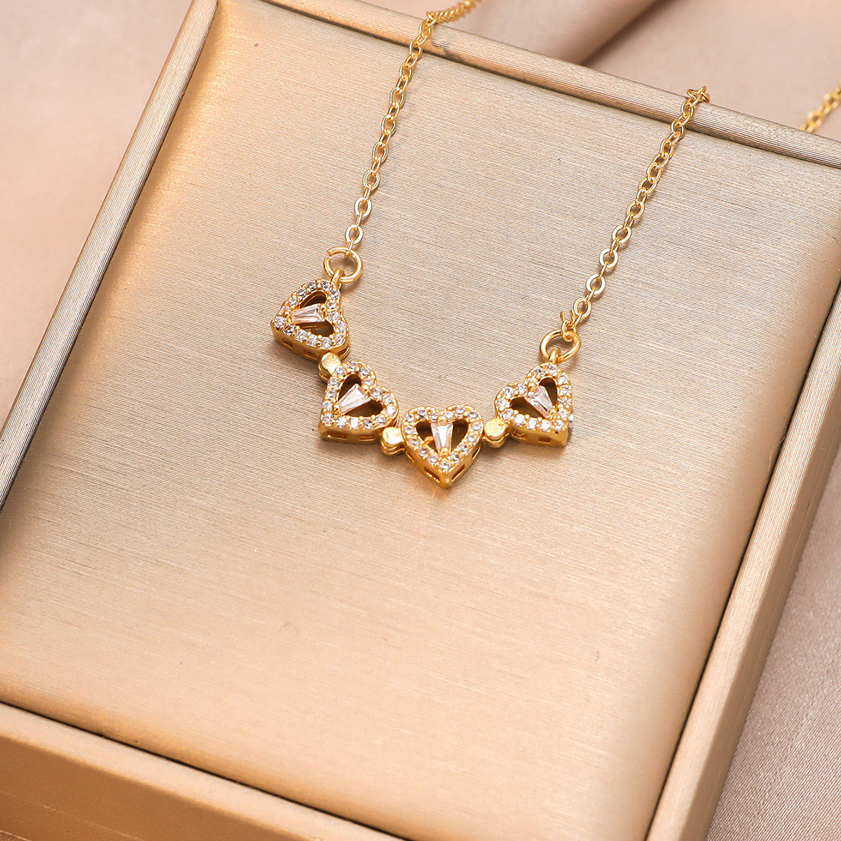 Convertible Four-Heart Clover Necklace | 18K Gold Plated Zircon Pendant Necklace