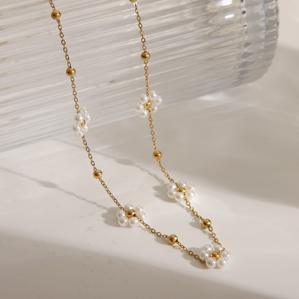 Pearl Flower Necklace - 4